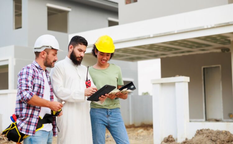  House Builders vs. DIY Home Construction: Which is Right for You?